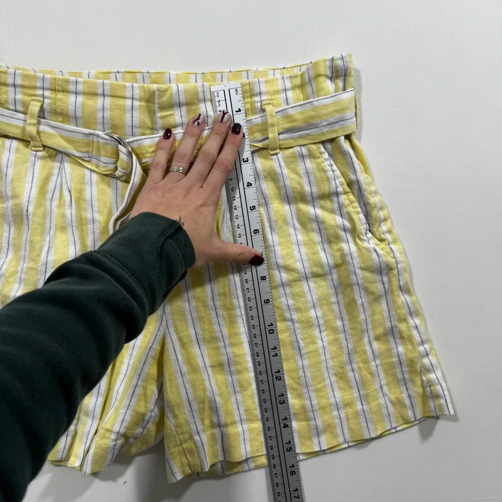 Banana Republic Linen Shorts Belted Striped Butter Yellow 6 Beach Coastal Preppy - Picture 9 of 10